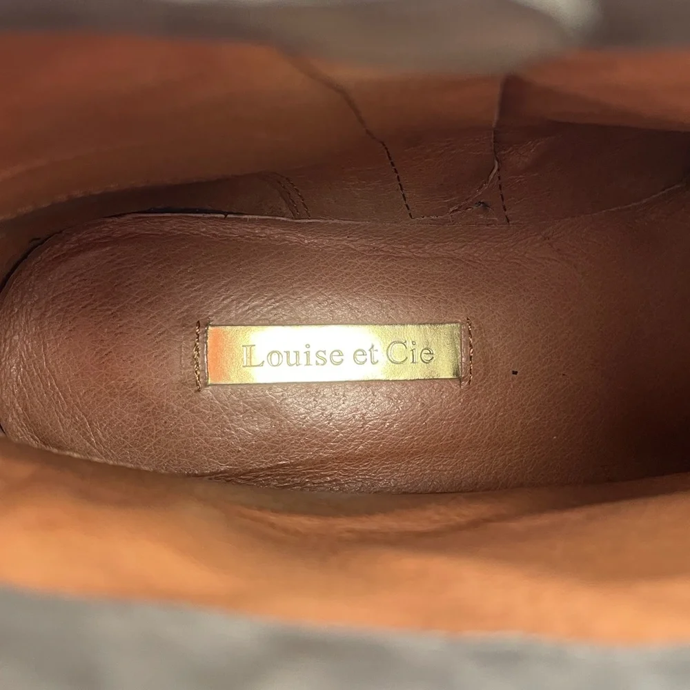 Louise et Cie Lo-Courmay Bootie.  Size 8.5